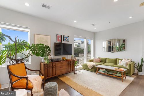 unit-7-653 Irving St Nw, WASHINGTON, DC, 20010-3274 | Card Image