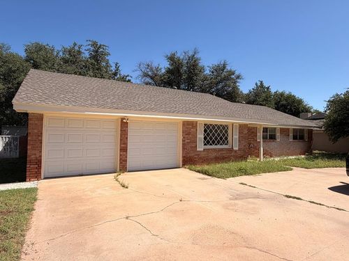 3214 W Golf Course Rd, Midland, TX, 79701-2917 | Card Image