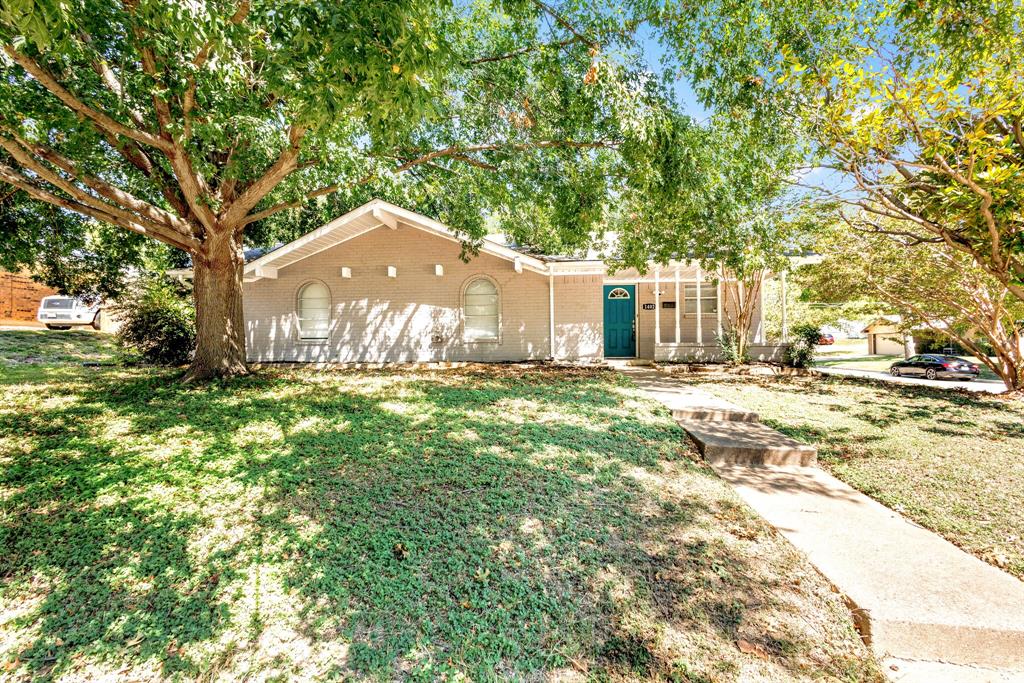 Juneau St, Grand Prairie, TX 75050