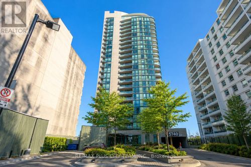 1310-5740 Yonge St, North York, ON, M2M0B1 | Card Image