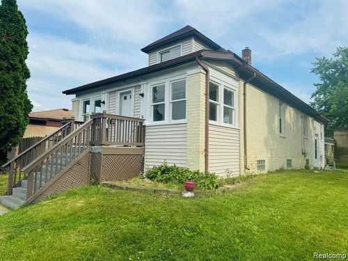 14644 Stephens Dr, Eastpointe, MI, 48021-3519 | Card Image