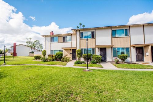 95-1722 Mitchell Ave, Tustin, CA, 92780-6377 | Card Image