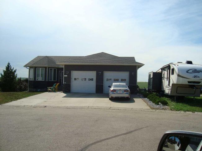 2 Evron Pl, House other with 4 bedrooms, 3 bathrooms and 4 parking in Trochu AB | Image 12
