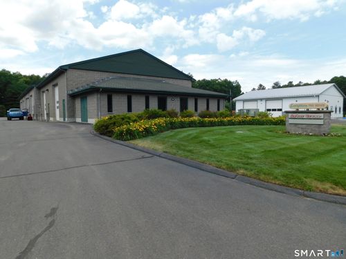 e-11 Northgate Dr, Windsor Locks, CT, 06096-1206 | Card Image