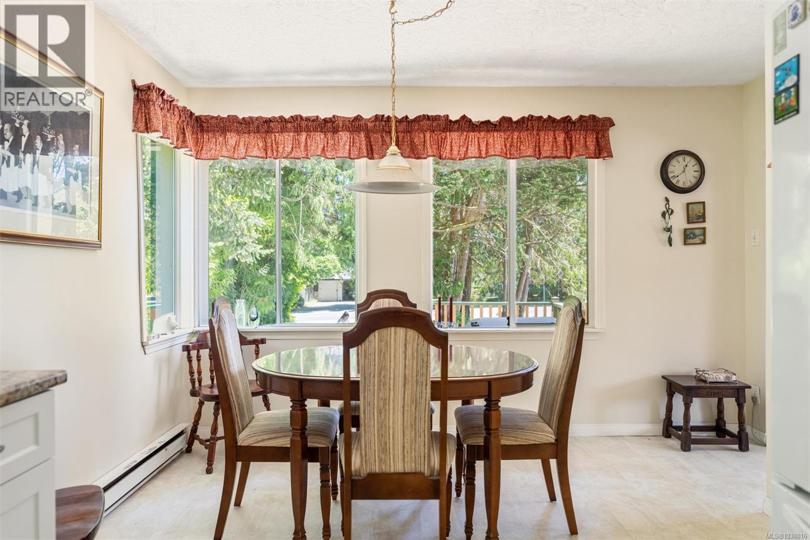 Residential in North Saanich 5