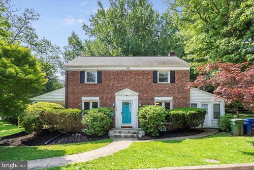 2403 Rockwood Ave, BALTIMORE, MD, 21209-4221 | Card Image