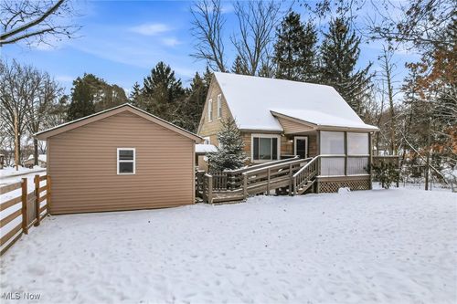 9501 New Buffalo Rd, Canfield, OH, 44406-8186 | Card Image