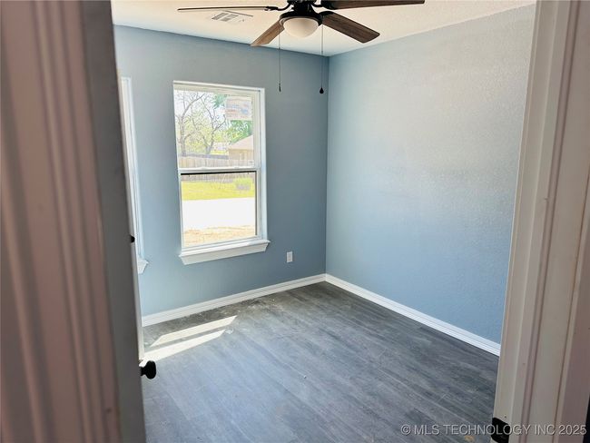 1004 S Gore St, House other with 3 bedrooms, 2 bathrooms and null parking in Muldrow OK | Image 7