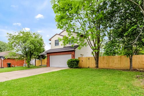 305 Cardinal Dr, Whiteland, IN, 46184-1902 | Card Image