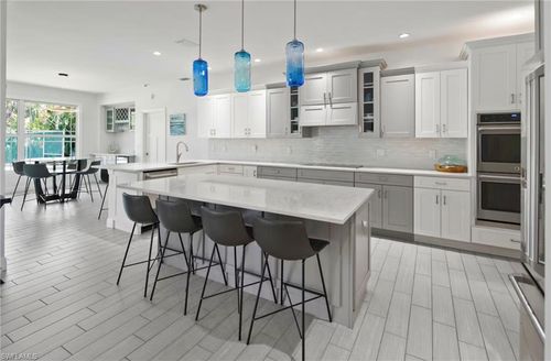920 E Inlet Dr, MARCO ISLAND, FL, 34145-5913 | Card Image
