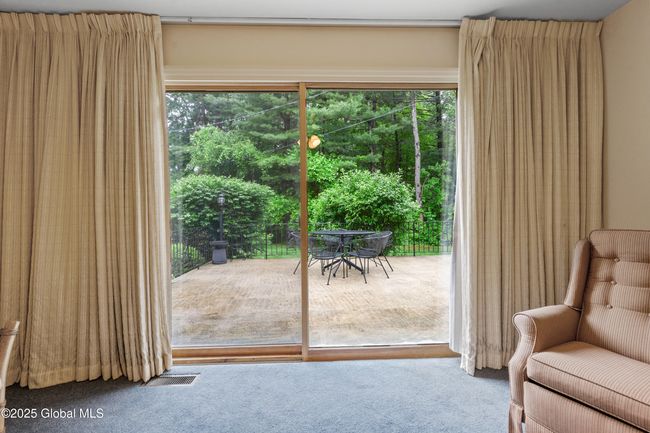 19 Tamarack Ln, House other with 4 bedrooms, 3 bathrooms and 6 parking in Schenectady NY | Image 28