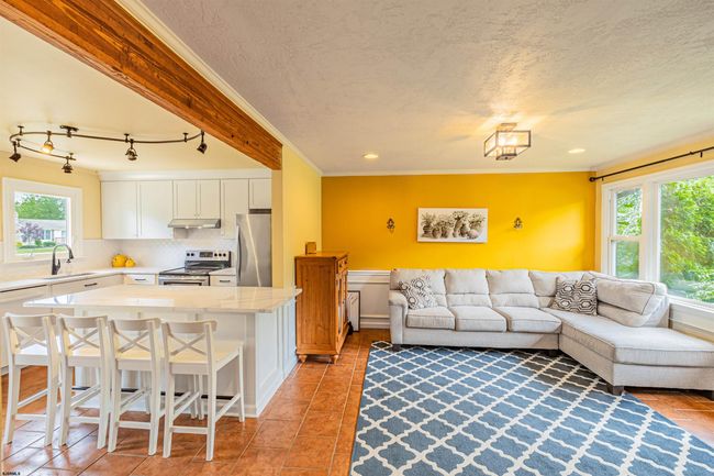 344 Route 206, House other with 3 bedrooms, 2 bathrooms and null parking in HAMMONTON NJ | Image 4