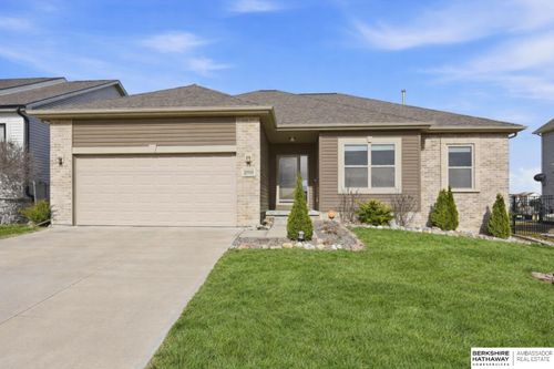 20908 Camden Ave, Elkhorn, NE, 68022-5291 | Card Image