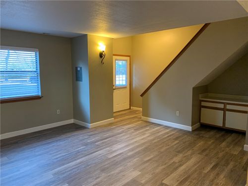 apt-c-601 W Benton St, Siloam Springs, AR, 72761-2623 | Card Image
