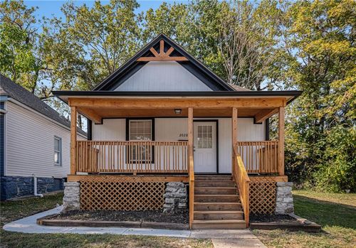 2028 Kansas Ave, Kansas City, MO, 64127-3166 | Card Image