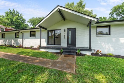 163 Lakeside Park Dr, Hendersonville, TN, 37075-4830 | Card Image