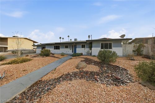 1631 Ottawa Dr, Las Vegas, NV, 89169-3125 | Card Image
