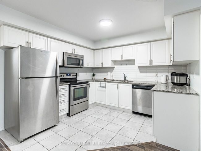 22 - 2488 Post Rd, Condo with 2 bedrooms, 2 bathrooms and 1 parking in Oakville ON | Image 17