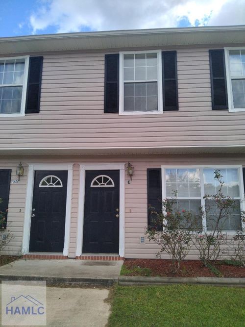 apt-8e-1100-8E Pineland Ave, Hinesville, GA, 31313-5208 | Card Image