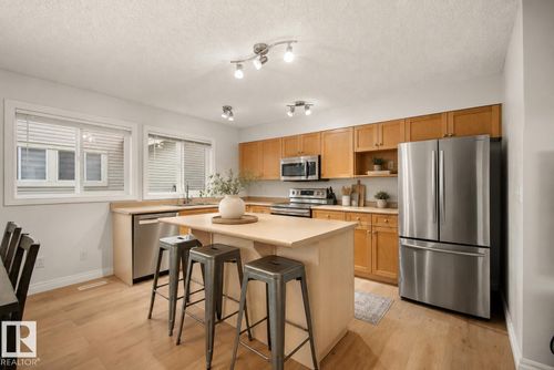 6-12050 17 Ave Sw, Edmonton, AB, T6W1X4 | Card Image