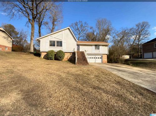 1111 3rd Ln, PLEASANT GROVE, AL, 35127-2052 | Card Image