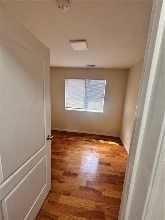 Residential Lease in Staten Island 3