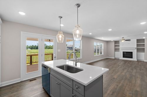 1385 Harmon Ln, Clarksville, TN, 37042-2519 | Card Image