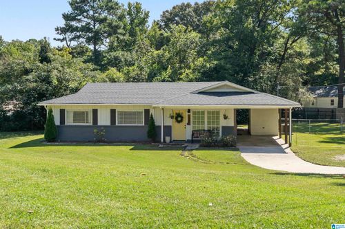 2201 Chapel Hill Rd, HOOVER, AL, 35216-5107 | Card Image