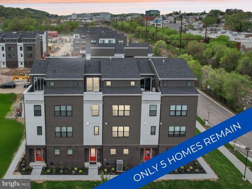 52o-952 Riverplace Dr, CONSHOHOCKEN, PA, 19428-2471 | Card Image
