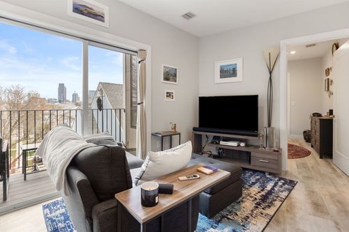 309-1457 Tremont St, Boston, MA, 02210 | Card Image