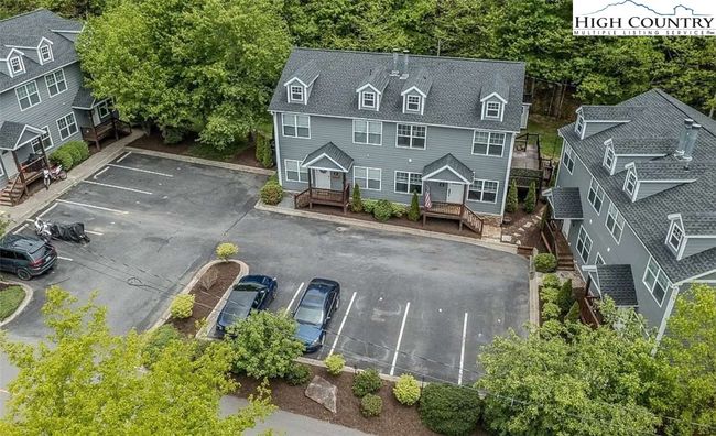 APT-4 - 198 Beech Haven Rd, Townhouse with 2 bedrooms, 3 bathrooms and null parking in Banner Elk NC | Image 6