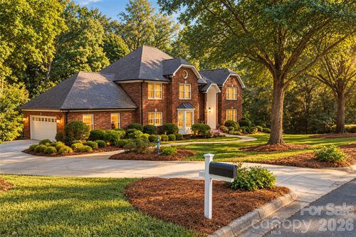 274 Ikerd Dr Se, Concord, NC, 28025-3800 | Card Image