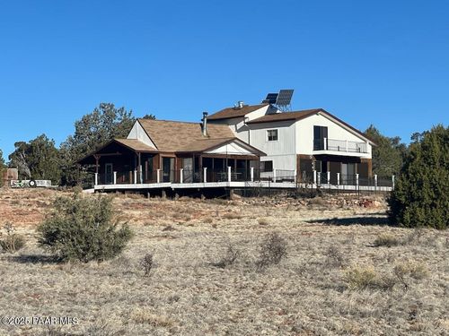 61744 N Jackpot Ranch Rd, Seligman, AZ, 86337 | Card Image