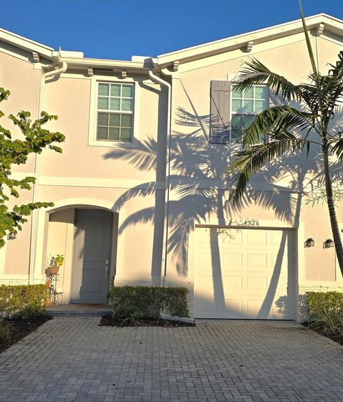 4326 Hammock Grove Dr, Lake Worth, FL, 33467-8606 | Card Image
