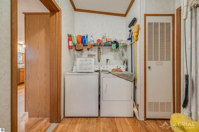6130 Maple Ridge Rd, House other with 4 bedrooms, 2 bathrooms and null parking in Alger MI | Image 9