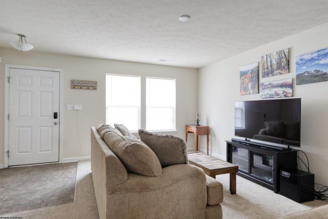 135 Inlet St, Townhouse with 2 bedrooms, 3 bathrooms and 2 parking in Morgantown WV | Image 6