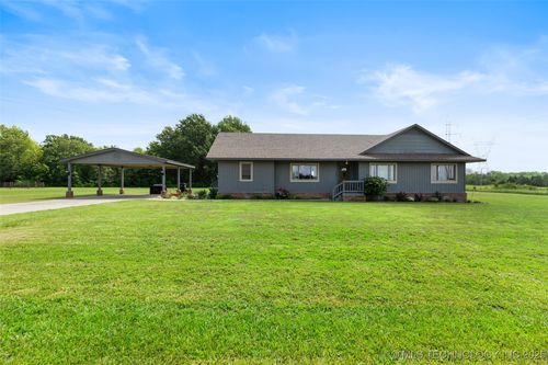 1130 Will Rogers Dr, Oologah, OK, 74053-3307 | Card Image