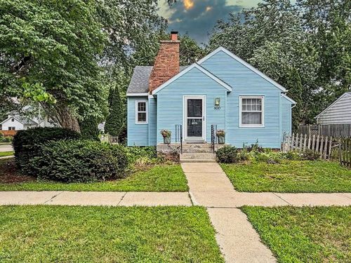 600 5th Avenue, Independence, IA, 50644 | Card Image