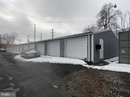 11-213 Front St, NEW CUMBERLAND, PA, 17070 | Card Image