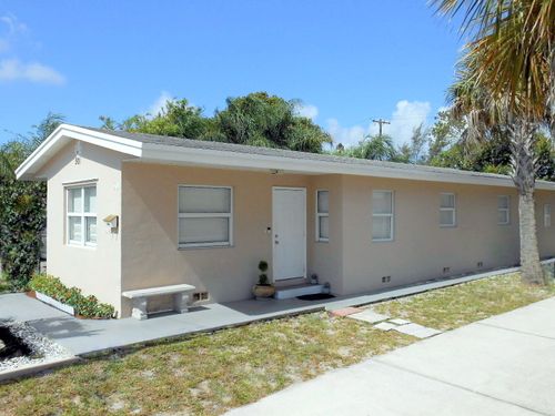 501 S E St, Lake Worth Beach, FL, 33460-4311 | Card Image