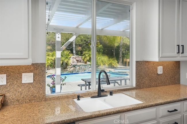 26745 Sandburn Pl, House other with 5 bedrooms, 4 bathrooms and 2 parking in Stevenson Ranch CA | Image 15