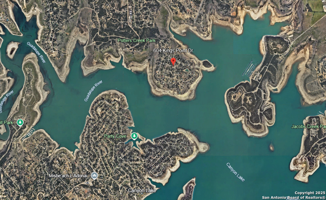 Land in Canyon Lake