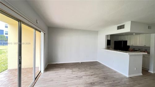 apt-a105-7304 Sw 82nd St, Miami, FL, 33143-7419 | Card Image