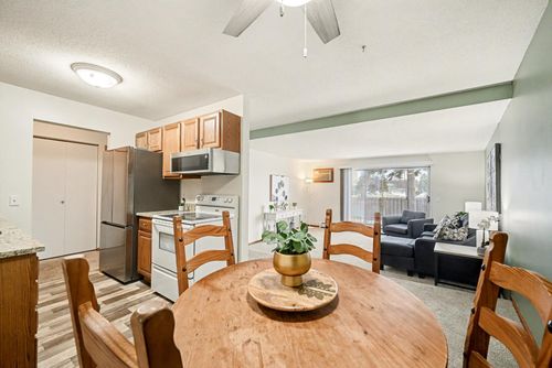 apt-224-1690 Highway 36 W, Roseville, MN, 55113-4012 | Card Image