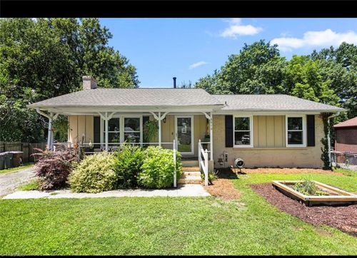 3910 Red Chief St, Greensboro, NC, 27406-6618 | Card Image