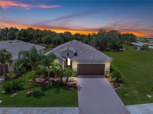 3400 Weston Manor Dr, ALVA, FL, 33920-4742 | Card Image