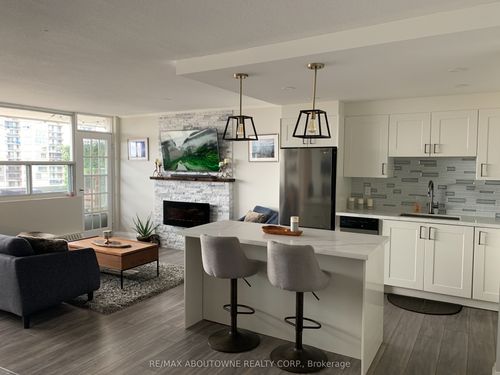 1704-2263 Marine Dr, Oakville, ON, L6L5K1 | Card Image