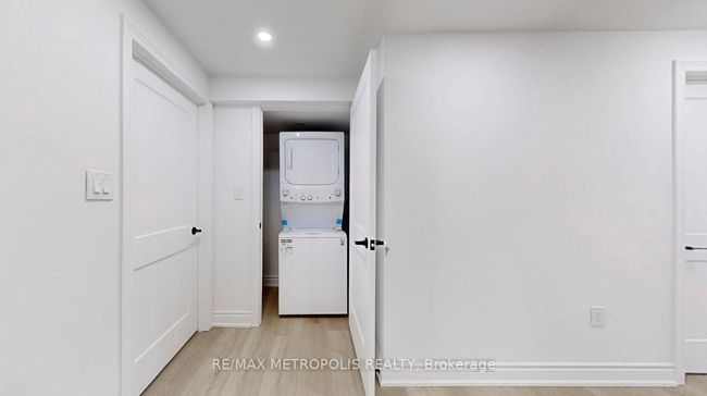 BSMT - 1428 Mockingbird Sq, House other with 1 bedrooms, 1 bathrooms and 1 parking in Pickering ON | Image 26
