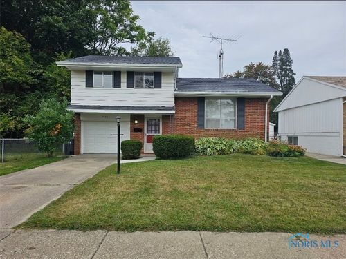 2921 Schneider Rd, Toledo, OH, 43614-2567 | Card Image