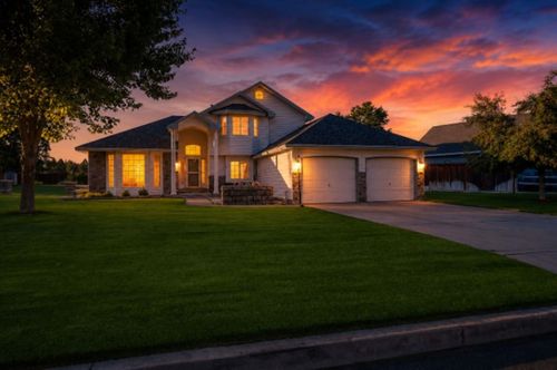 15323 N Gleneden St, Spokane, WA, 99208-8771 | Card Image